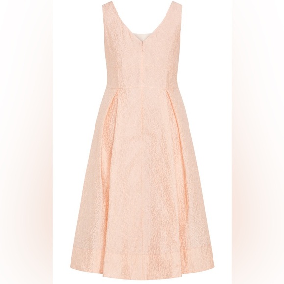 City chic Estella dress light peachy pink. Size 20W. New inpackage - Picture 5 of 8